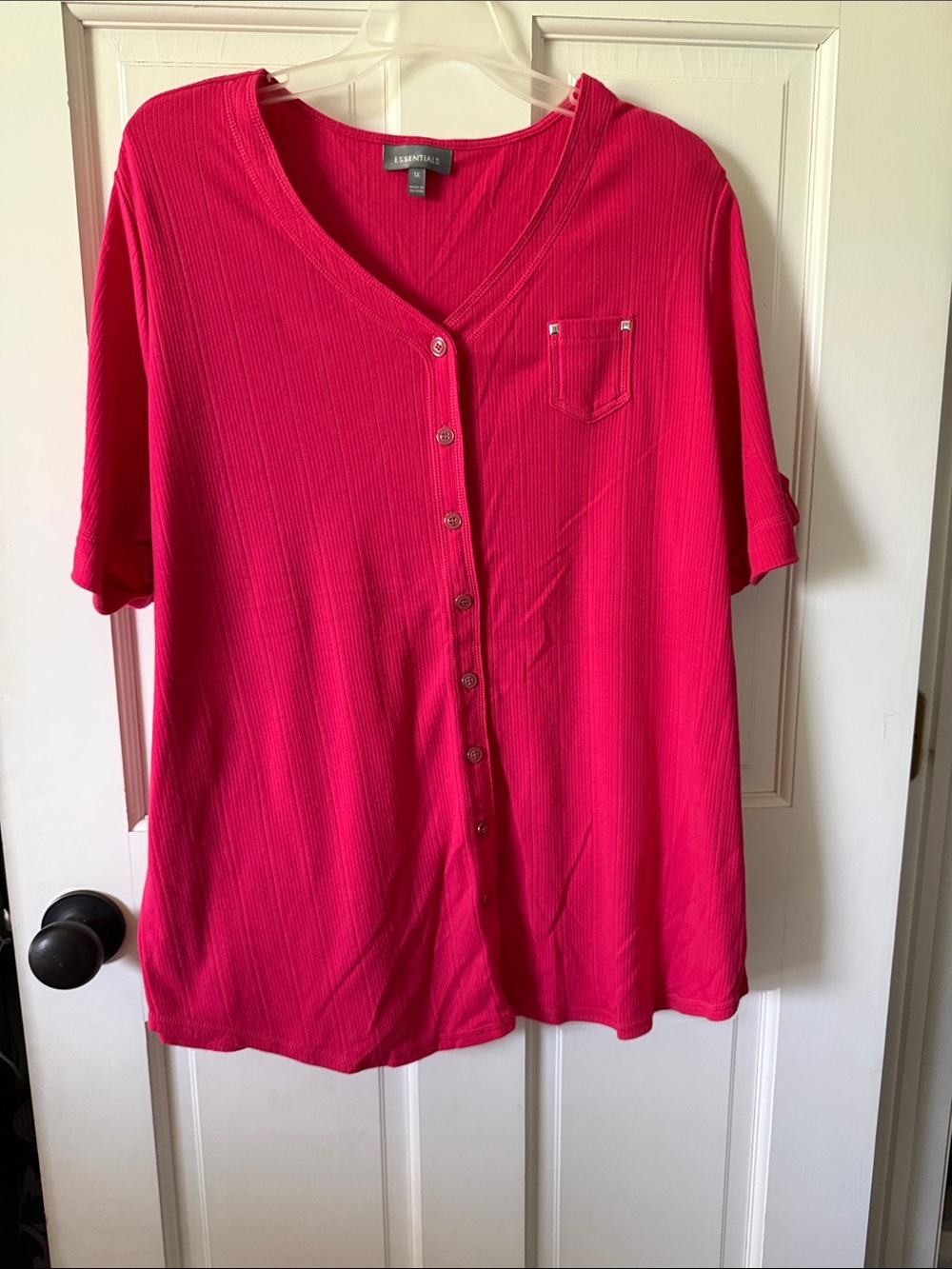 Essentials Button-Front V-Neck Top in Bright Pink